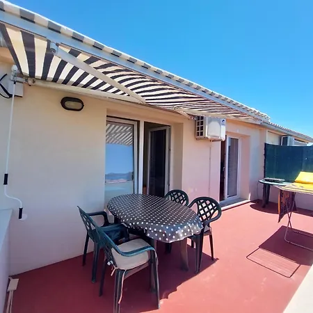 Toni Apartment