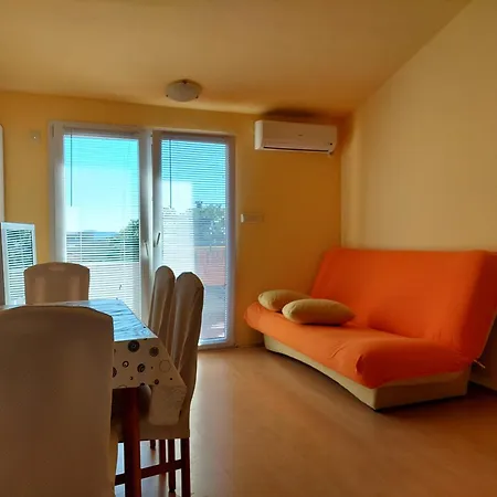 Apartment Toni Vodice